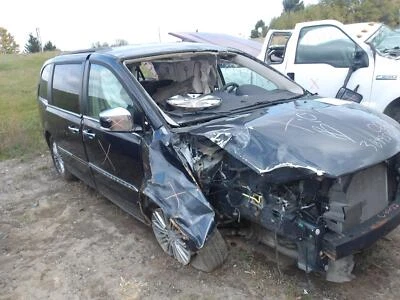 Puerta delantera izquierda vidrio delantero usado se adapta a: Chrysler Town & Country 2014 delantero izquierdo G Foto 1 de 4