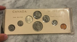 1968 Canada Uncirculated Coin Mint Set - With .500 Silver Coins! L2 - Picture 1 of 2