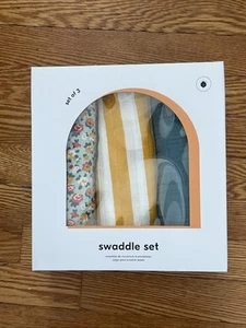 West Elm Kids Misha & Puff Swaddle Set - Picture 1 of 4