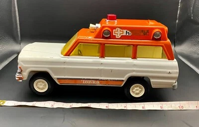 Vintage 1970's TONKA Jeep Wagoneer RESCUE VEHICLE EMS Ambulance #53078 USA Made - Image 1 of 4