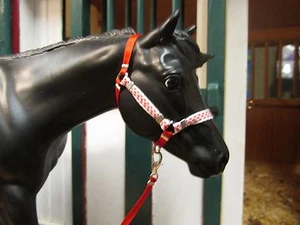 Jaapi Red & White speckled halter w/lead-fit Breyer traditional models & Camilla - Picture 1 of 1