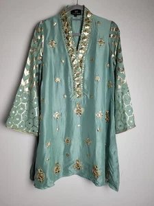 £132 Rozina Munib Designer Raw Silk Embroidered Short Shirt Kurta Pool Blue - Picture 1 of 11
