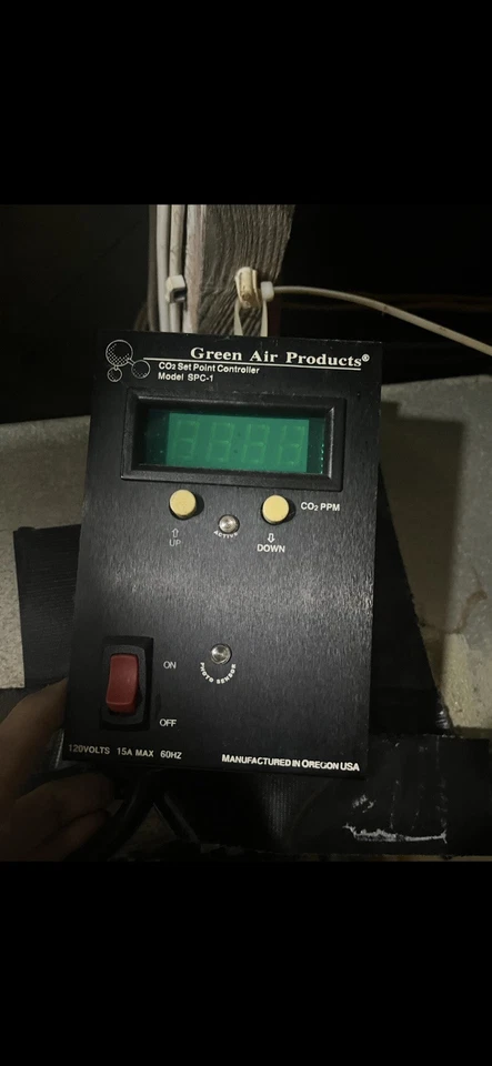 Controlador de punto de ajuste de CO2 Green Air Products 120V 12 Amp Capacidad de conmutación SPC-1 Foto 1 de 1