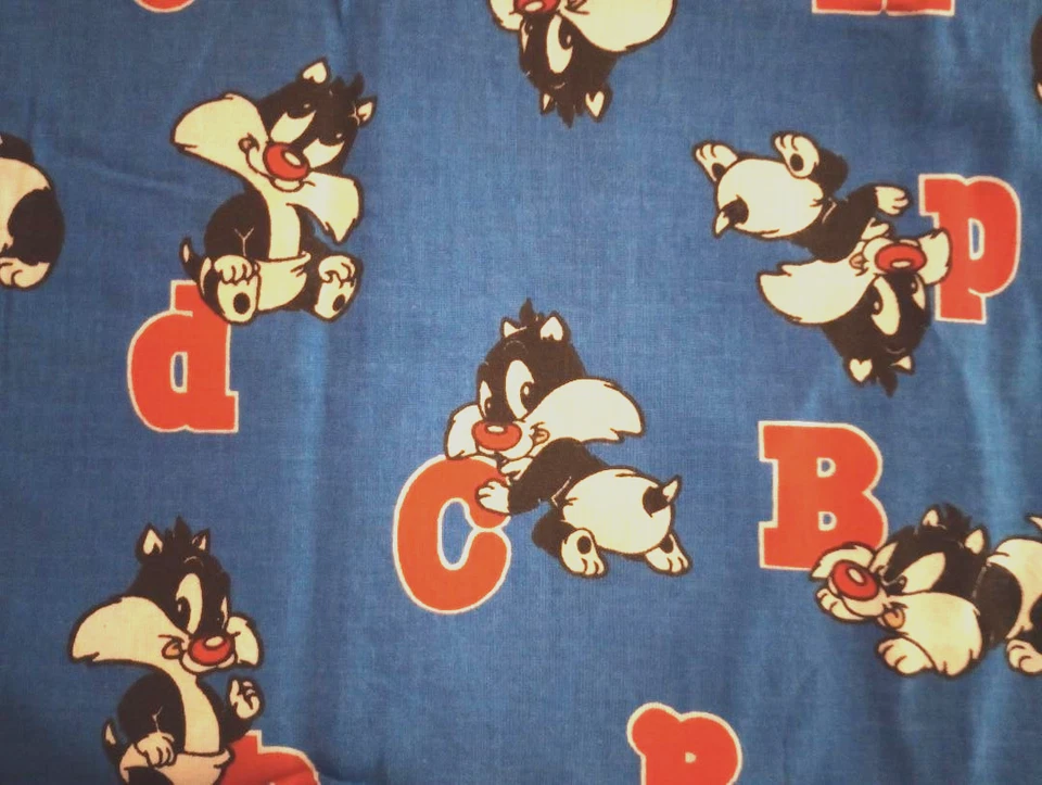 Looney Tunes Sylvester ABC Fun pieza de tela 12 por 12 pulgadas azul Foto 1 de 2