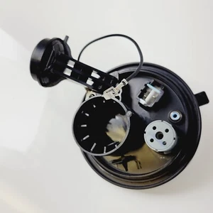 Harley-Davidson Road Glide Freewheeler Fuel Gas Pump Top Plate 75076-08B - Picture 1 of 4