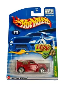 2002 Hot Wheels Caccia al Tesoro #012 Anglia Pannello Rosso Diecast 1:64 - Foto 1 di 3
