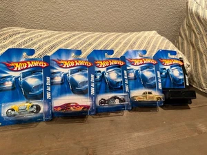 Lot of Hot Wheels 2007 & 2008 All Stars Dodge, Chevy, Blast Lane, La Troca - Picture 1 of 6