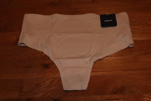 Perizoma nuovo con etichette SPANX SPANXsupersmooth™ Contouring taglia media prezzo al dettaglio consigliato $24!! - Foto 1 di 9