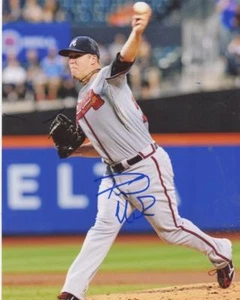 PAUL MAHOLM ATLANTA BRAVES SIGNED 8X10 PHOTO W/COA - Picture 1 of 1