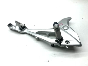 PLATAFORMA PEDAL PEDALES DERECHA HONDA NC 750 X 2018-2019-2020 RC88E - Imagen 1 de 5