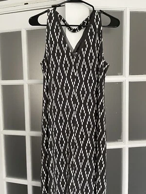 Banana Republic Women Sleeveless V-Neck Cut Out Back Black Dress Medium $70 New - Image 1 of 4