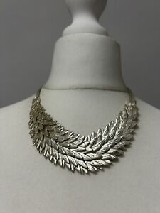 STATEMENT Necklace Silver Toned Metal Feathers Costume Jewellery Brutalist
