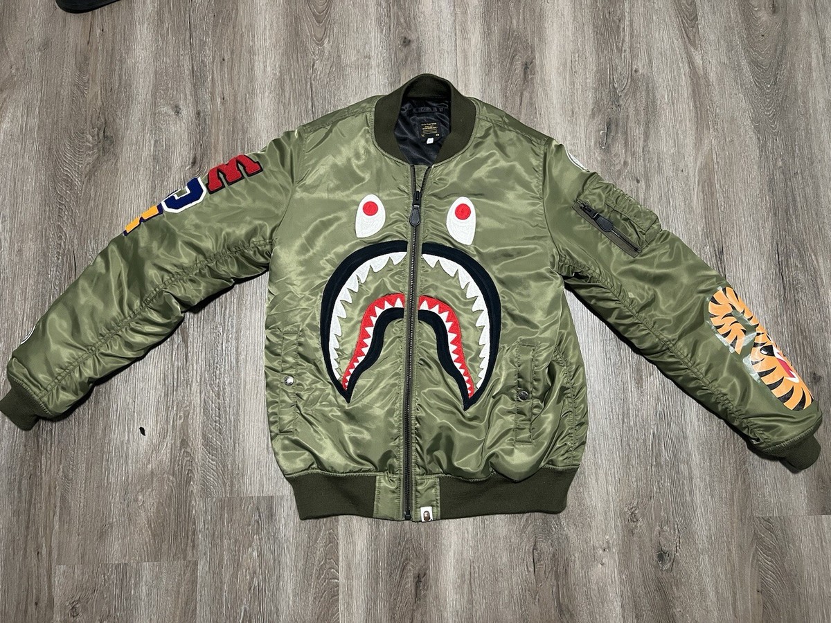 A Bathing Ape Nylon Outer Shell Green Coats, Jackets & Vests A Bathing Ape Nylon Outer Shell Green Coats, Jackets & Vests