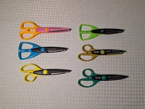 Fiskars & Unbranded Paper Edgers Scissors Lot Of 6 Crafting Scrapbooking - Picture 1 of 8