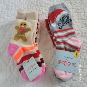 NEW Cat &Jack Girls Christmas Crew Socks 8 Pairs SZ/S- 5.5/8.5 NWT - Picture 1 of 7