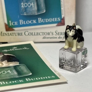 Hallmark miniature collectors series ice block buddies husky 2004 - Picture 1 of 5