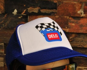 De colección Delo Motor Oil Chevron Racing Gorra Malla Snapback Camionero Sombrero - Imagen 1 de 10