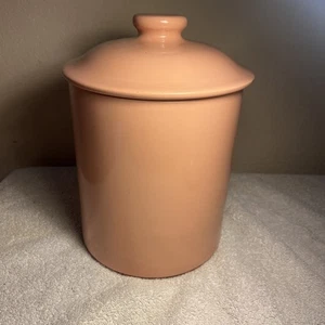 Tarro rosa flamenco con tapa tarro de galletas u otro uso 7” T 6” sin astillas sin grietas - Imagen 1 de 6