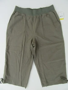 NWT Ladies Cropped Capri Pants Petite MED Green Stretch Peddle Pusher Slacks $42 - Picture 1 of 12