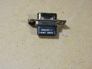 AMP 205203-1 Stecker Gehäuse Buchse Buchse 9 Pin DB9 Tyco TE HDP-20 - Neu - Bild 1 von 3