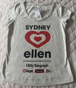 Ellen Degeneres Limited Ed 2013 Sydney Tee Collector Grey T-shirt Size 14 New - Picture 1 of 11