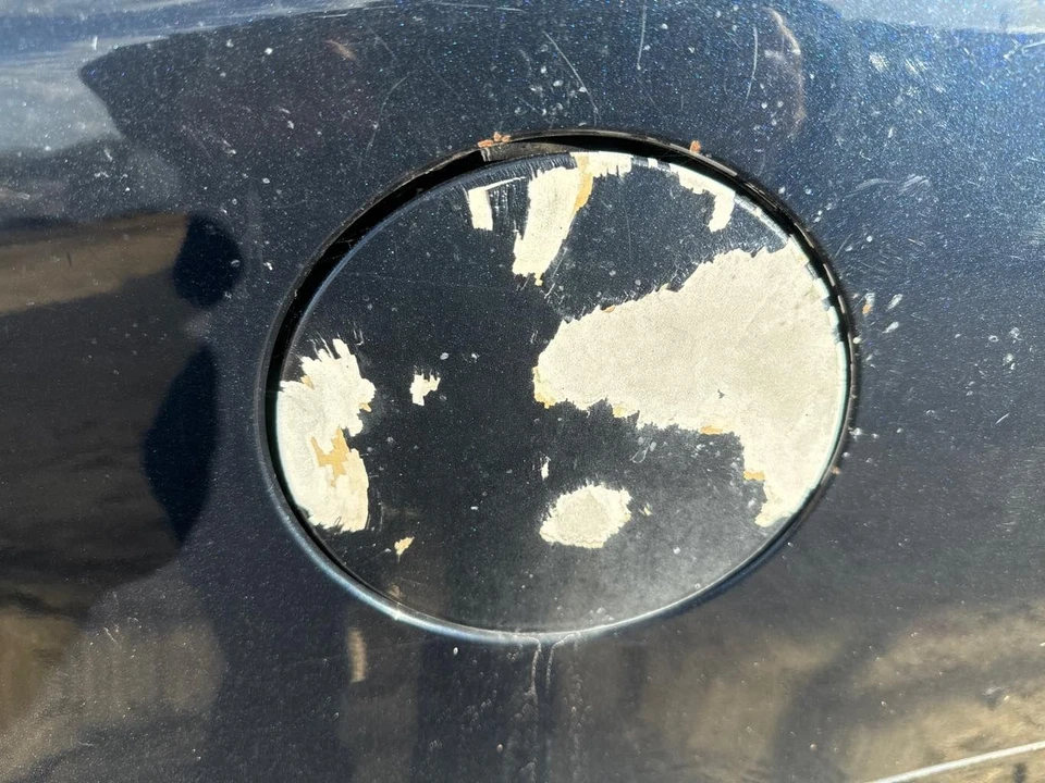 Fuel Tank Filler Gas Door HYUNDAI SANTA FE 07 08 09 — 第 1/1 张图片