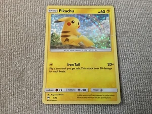 Pokemon TCG - Pikachu - 6/12 - McDonald's Promos 2019 Holo - Picture 1 of 2