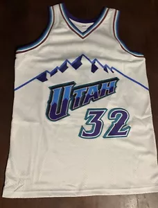 Utah Jazz Jersey Karl Malone #32 Brand new men’s Small - Picture 1 of 5