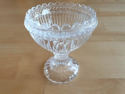 Vintage Fußschale Glas Eis Konfekt Schale Pressglas - Bild 1 von 2