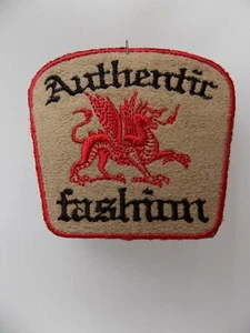 APPLICAZIONE PATCH TOPPA SPORTIVA UOMO DRAGO "AUTHENTIC FASHION" BEIGE - Picture 1 of 1