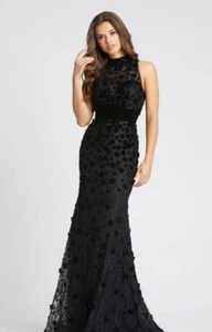 Mac Duggal Size 6 Womens  Flower Applique Lace Maxi Evening Dress $798 - Picture 1 of 11