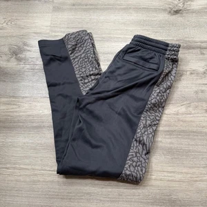 Jordan Kinder Therma-FIT grau Trainingshose Jogginghose Elefantenmuster Seitenstreifen - Bild 1 von 4