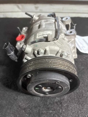 Compressor de ar A/C HYUNDAI SANTA FE 13 14 15 16 17 18 - Imagem 1 de 4