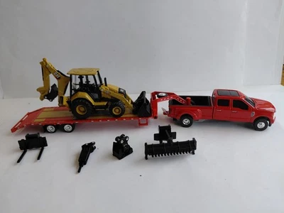 Ford F350 Lariat 2017 1/64 4x4 con remolque de quinta rueda Cat 420 XE retroexcavadora cargadora Foto 1 de 4