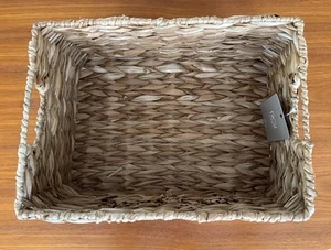 Wicker Pantry Basket, Kitchen Cabinet Shelf Storage Organizer Bin, RGI, New - Picture 1 of 6