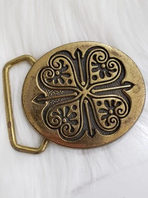 VINTAGE BTS 1978 SOLID BRASS BELT BUCKLE CLOVERLEAF MANDALA FLOWER USA Mod 70s - Image 1 of 4