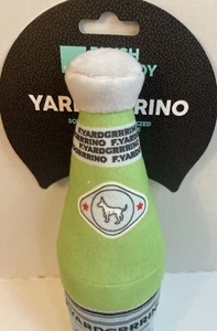 FuzzYard ~ F.Yardgrrino Peregrino natürliches Mineralwasser ~ quietschendes Plüschtier Hundespielzeug - Bild 1 von 3