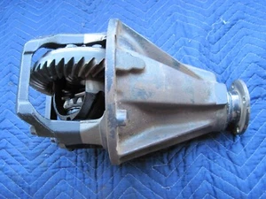 Toyota Sequoia Tundra SR5 8.4 Rear Diff 3rd Member Differential 3:90 CLEAN 00-06 - Picture 1 of 9