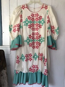Mamo Howell Hawaiian Muumuu Rayon sz.petite - Picture 1 of 8