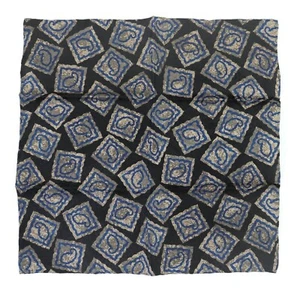 $150 Nuevo Pañuelo SANTOSTEFANO Hecho a Mano Marrón Oscuro Azul Beige 100% Seda - Imagen 1 de 3