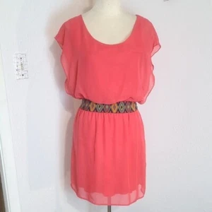 L8ter korallenfarbenes Chiffon-Minikleid mit buntem Gürtelbund, Größe M - Bild 1 von 10
