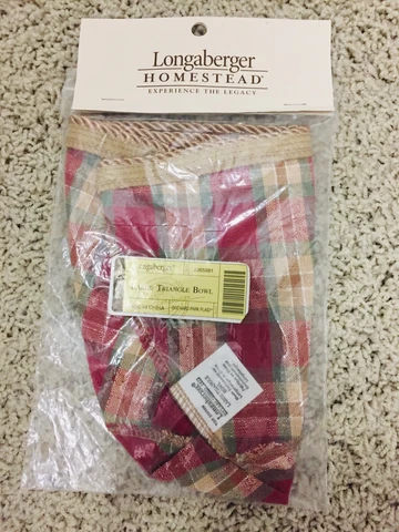 LONGABERGER  LG TRIANGLE BOWL  BASKET LINER - ORCHARD PARK PLD  FABRIC- #2365881 Cover