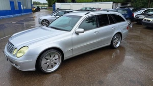 MERCEDES-BENZ E200 KOMPRESSOR W/S211 KOMBI mit PRINS LPG-AUTOGAS-ANLAGE#LESEN - Bild 1 von 18