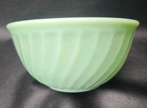 "Cuenco para servir mezclador de vidrio verde jadeíta Fire King vintage 8""" - Imagen 1 de 15