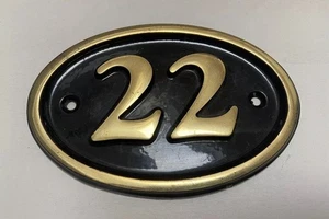 No. 22 Solid Brass House / Flat / Door Number Oval Design Plaque Black & Gold - Picture 1 of 2