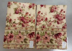 Nuevo par floral de fundas de almohada estándar rosas rojas April Cornell - Imagen 1 de 5