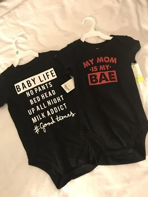 Nuevo con etiquetas Paquete de 2 body manga corta Okie dokie/city streets, negro, verano, primavera Foto 1 de 2