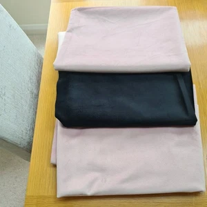 Plush Velvet Fabric Remnants Craft Diy Sewing Cushions Good Sizes-Approx 1.2 kg - Picture 1 of 1