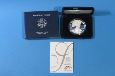 2008 W US MINT American Eagle One Ounce  .999 Silver Proof Coin+Box/Case/COA - Image 1 of 3
