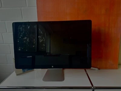 Apple 27 Zoll TFT LCD Thunderbolt Display (MC914LL/A) - Bild 1 von 3